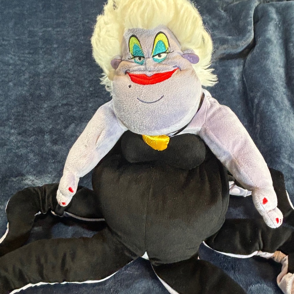 Disney‎ Store Ursula Plush The Little Mermaid Sea Witch Villain 12H22 10998